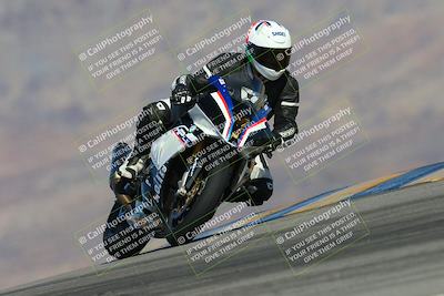 media/Feb-03-2024-SoCal Trackdays (Sat) [[767c60a41c]]/5-Turn 9 Set 2 (1040am)/